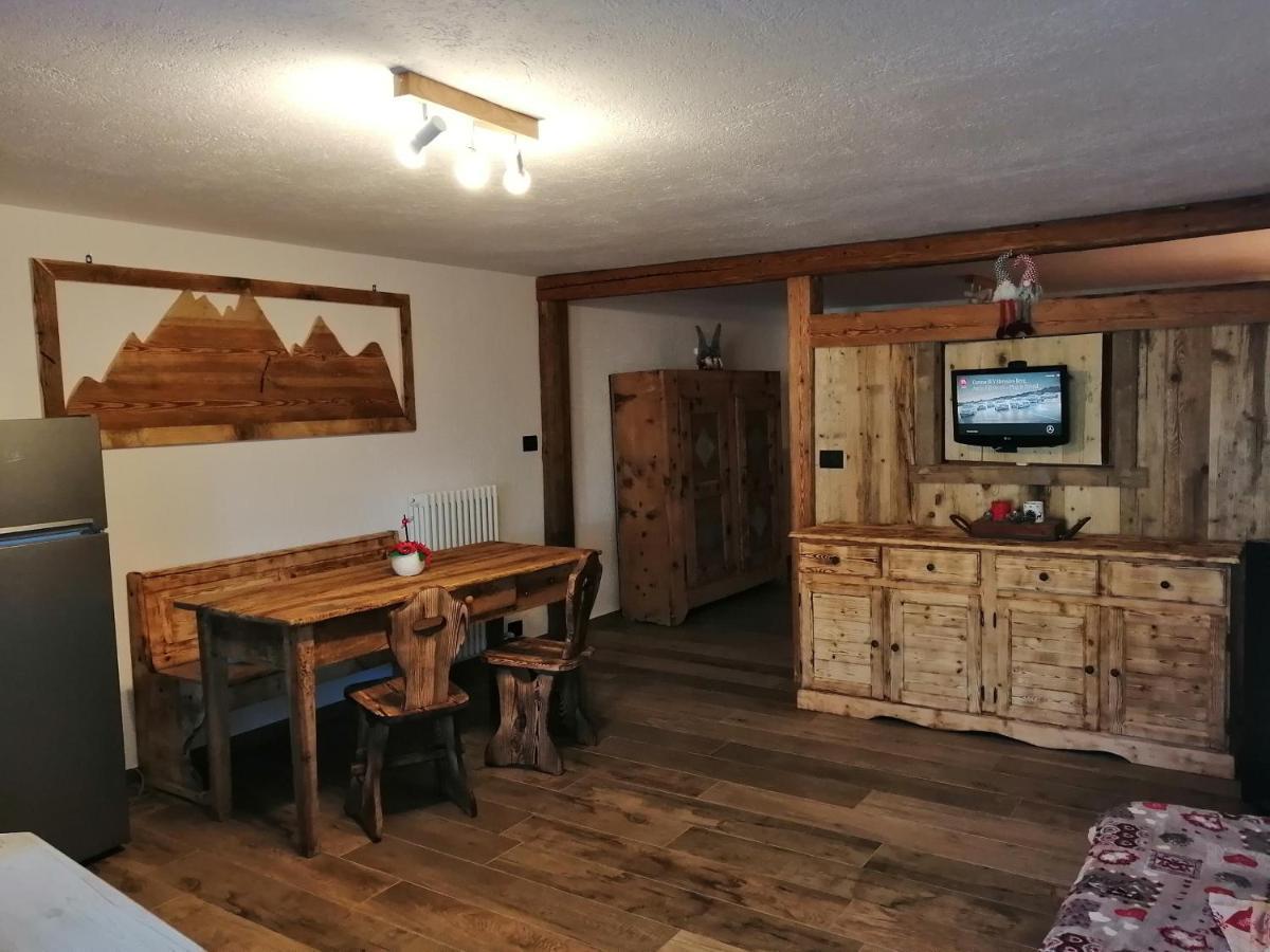 Maison Perriail Vda Gressan N 0029 外观 照片