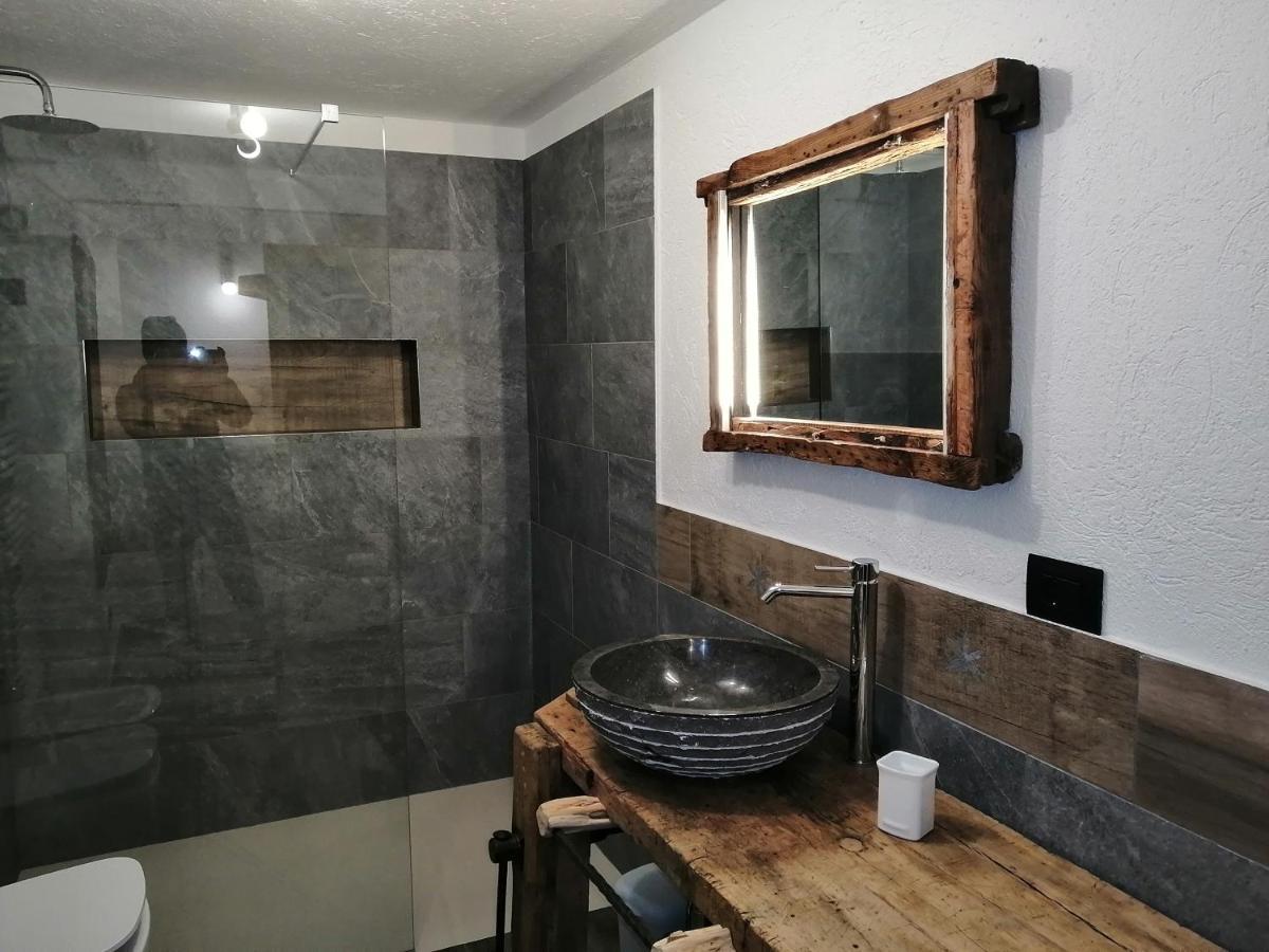 Maison Perriail Vda Gressan N 0029 外观 照片