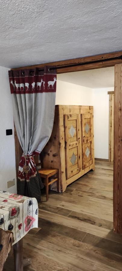 Maison Perriail Vda Gressan N 0029 外观 照片