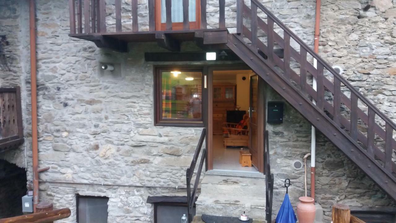 Maison Perriail Vda Gressan N 0029 外观 照片